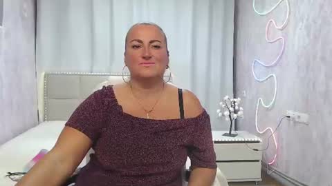 Diana online show from July 2026 06:22:02 AM