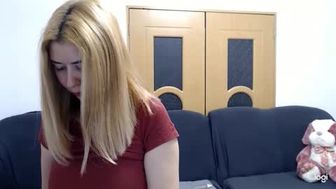 dianasmiey7 online show from February 2025 09:35:01 AM