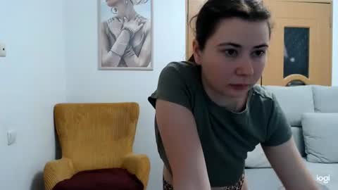 Snapshot of dianasmiey7 chatting on March 2026 09:35:01 AM dianasmiey7 online show from March 2026 09:35:01 AM