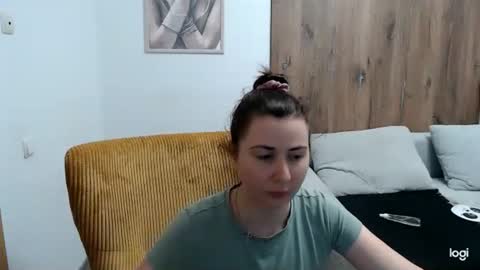 dianasmiey7 online show from May 2026 06:57:02 PM