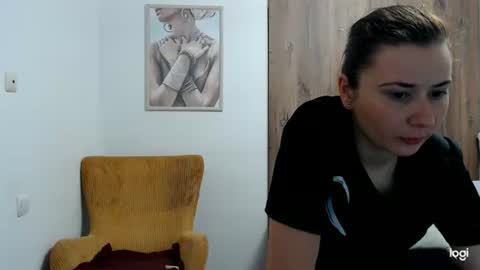 dianasmiey7 online show from June 2026 03:50:01 PM