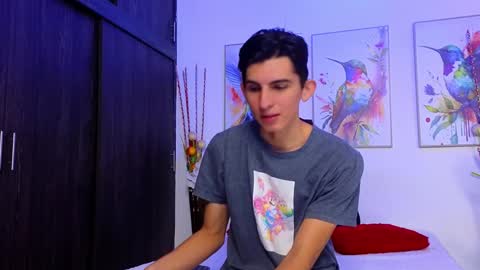 Ana  Leo online show from December 2024 11:51:02 AM