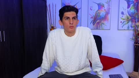 Ana  Leo online show from December 2024 12:27:02 PM