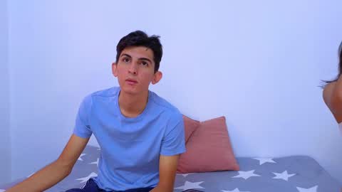 Ana  Leo online show from January 2025 12:43:02 PM