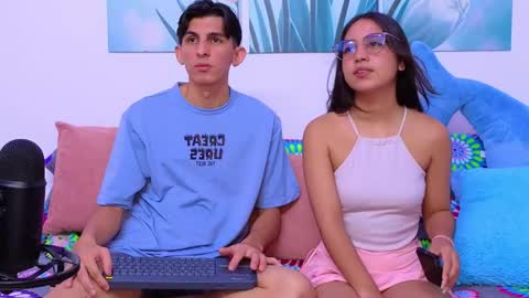 Ana  Leo online show from June 2026 03:39:02 PM