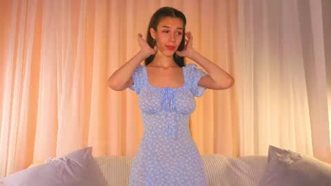 Emily online show from July 2026 01:32:02 AM