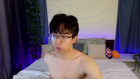 Adam online show from February 2026 03:10:01 PM