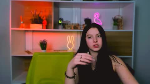 Snapshot of diara_ti chatting on December 2025 07:21:01 PM diara ti online show from December 2025 07:21:01 PM