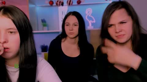 Snapshot of diara_ti chatting on January 2026 05:55:02 AM diara ti online show from January 2026 05:55:02 AM