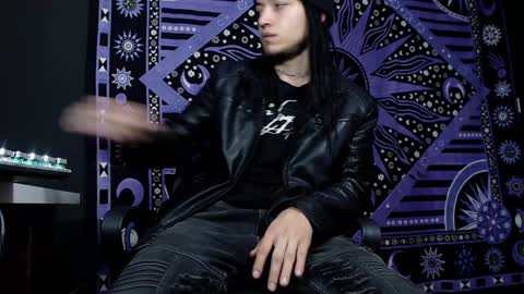 Snapshot of dicaprioo_ chatting on January 2025 09:25:02 PM DICAPRIO online show from January 2025 09:25:02 PM