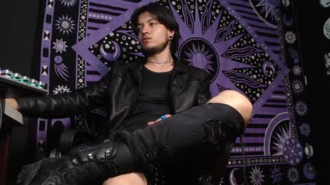 Snapshot of dicaprioo_ chatting on January 2025 06:57:02 PM DICAPRIO online show from January 2025 06:57:02 PM