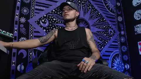 Snapshot of dicaprioo_ chatting on February 2025 09:36:01 PM DICAPRIO online show from February 2025 09:36:01 PM