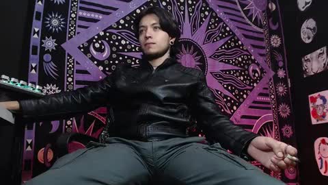 Snapshot of dicaprioo_ chatting on February 2025 08:52:02 PM DICAPRIO online show from February 2025 08:52:02 PM