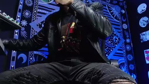 Snapshot of dicaprioo_ chatting on February 2025 08:26:01 PM DICAPRIO online show from February 2025 08:26:01 PM