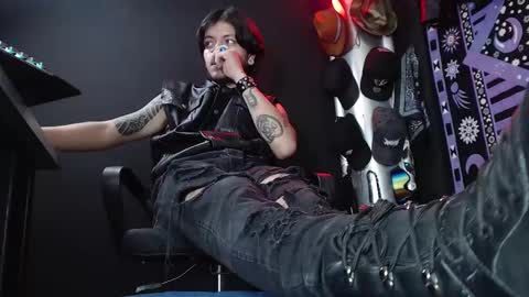 Snapshot of dicaprioo_ chatting on March 2025 09:45:02 PM DICAPRIO online show from March 2025 09:45:02 PM