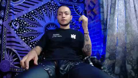 Snapshot of dicaprioo_ chatting on October 2025 06:49:02 PM DICAPRIO online show from October 2025 06:49:02 PM