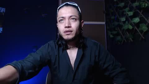 Snapshot of dicaprioo_ chatting on October 2025 01:07:02 PM DICAPRIO online show from October 2025 01:07:02 PM