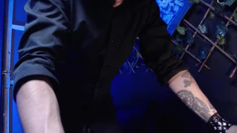 DICAPRIO online show from November 2025 06:26:02 AM