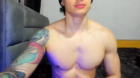 jhon online show from December 2024 10:25:01 PM