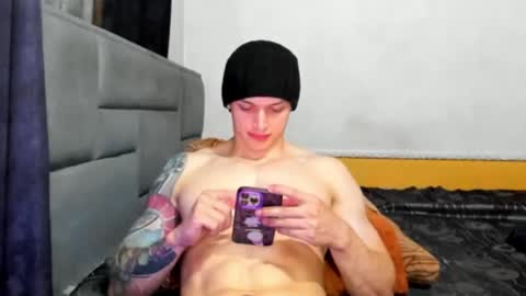 jhon online show from May 2026 11:55:02 PM