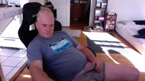 Snapshot of dickflasher5 chatting on October 2025 02:25:02 PM Richard Fleischer online show from October 2025 02:25:02 PM