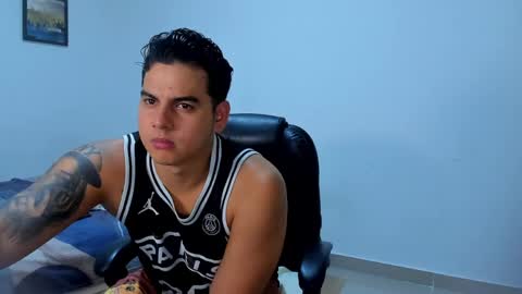 DIEGO CAZAS online show from June 2026 02:12:02 AM