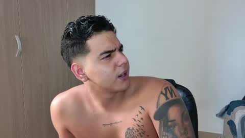 DIEGO CAZAS online show from June 2026 08:33:02 PM