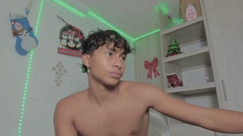 Snapshot of diegsz_ chatting on December 2024 05:31:02 PM diego online show from December 2024 05:31:02 PM