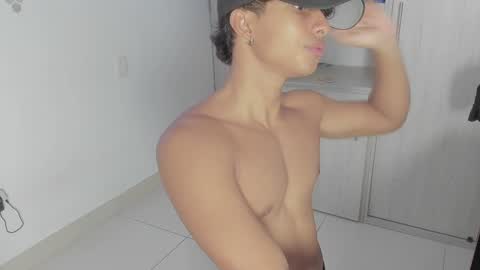 Snapshot of diegsz_ chatting on December 2024 06:13:01 PM diego online show from December 2024 06:13:01 PM
