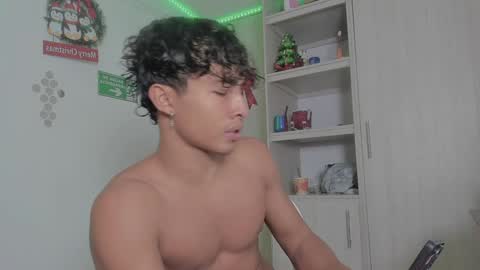 Snapshot of diegsz_ chatting on January 2025 07:13:02 AM diego online show from January 2025 07:13:02 AM