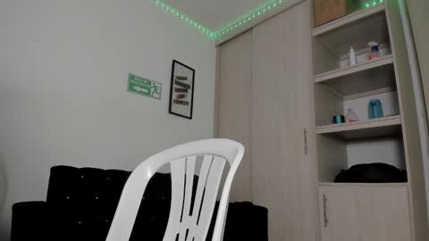 Snapshot of diegsz_ chatting on February 2025 07:46:01 PM diego online show from February 2025 07:46:01 PM