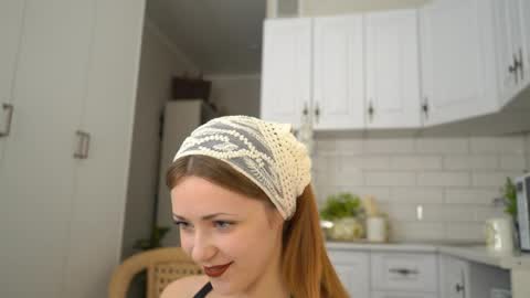 Snapshot of dietmountaindew_ chatting on April 2026 04:04:01 PM Sophie online show from April 2026 04:04:01 PM