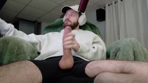 digbicknik online show from February 2026 01:00:02 AM