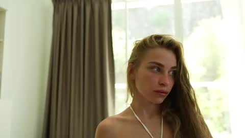 digital_princess online show from March 2026 03:45:02 AM