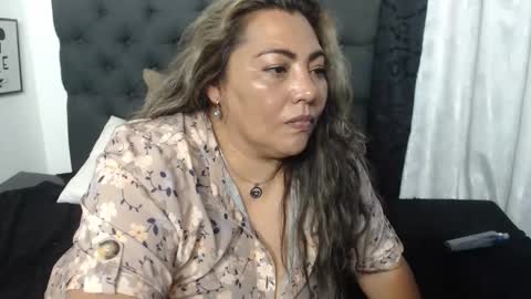 Mariana online show from May 2026 10:40:02 PM