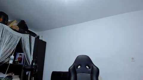 diiego_xxx online show from July 2026 03:21:01 AM