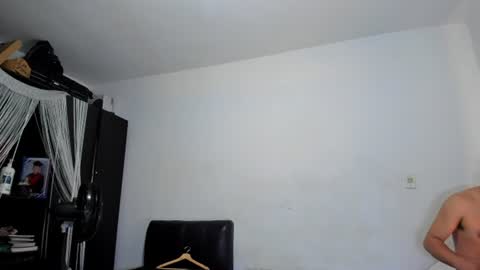 diiego_xxx online show from July 2026 04:00:01 PM