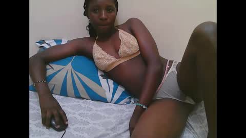 Snapshot of dijahot chatting on October 2025 02:59:01 AM Dijah online show from October 2025 02:59:01 AM