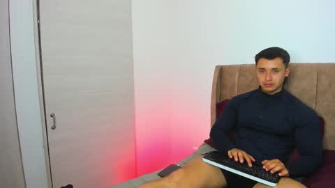 Snapshot of dilan_coy chatting on January 2026 08:00:01 PM Dilan Coy online show from January 2026 08:00:01 PM