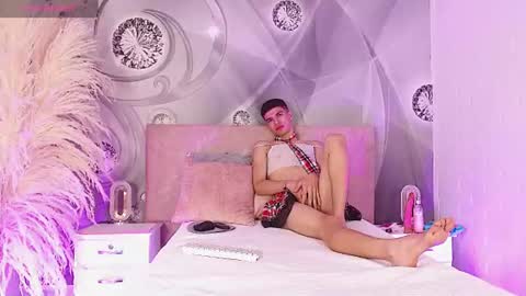 dilan_femboy_ online show from July 2026 02:55:01 PM