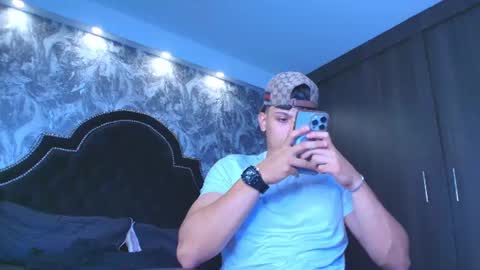 dilanmiller_ online show from June 2026 07:27:02 PM