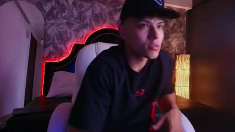 dilanmiller_ online show from July 2026 05:22:01 PM