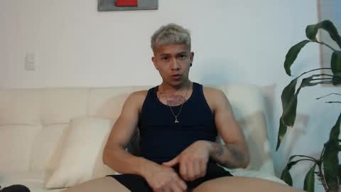 Snapshot of dilanxxx8888 chatting on November 2025 05:06:01 AM dilanxxx8888 online show from November 2025 05:06:01 AM