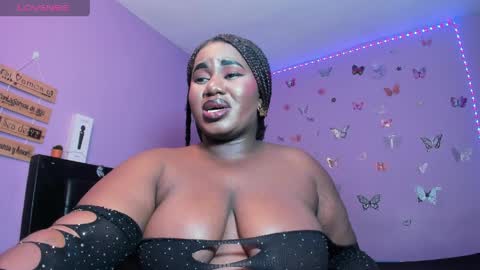 Snapshot of dilay__x chatting on April 2026 04:23:02 AM dilay__x online show from April 2026 04:23:02 AM