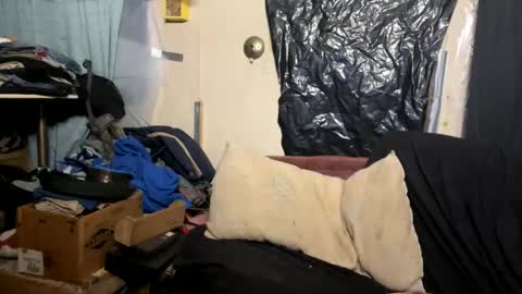 Daddy online show from December 2025 01:10:01 AM