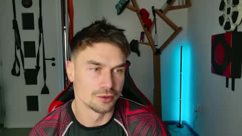 Dario Dolce online show from January 2025 01:47:01 PM