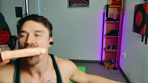 Dario Dolce online show from February 2025 11:31:01 AM