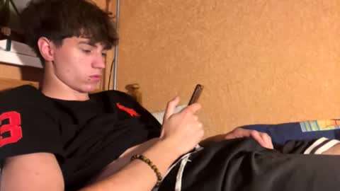 Snapshot of dimamozaev400 chatting on September 2025 09:41:02 PM Dima online show from September 2025 09:41:02 PM