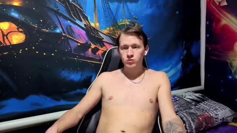 Snapshot of dimastyzzz chatting on February 2025 06:01:01 PM Dimetriusen online show from February 2025 06:01:01 PM