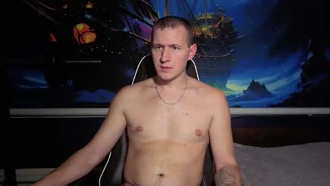 Snapshot of dimastyzzz chatting on December 2025 06:26:01 PM Dimetriusen online show from December 2025 06:26:01 PM